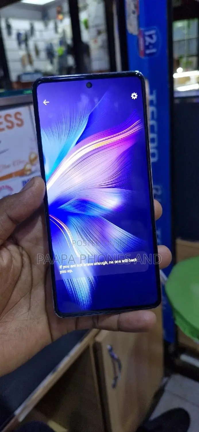 Infinix Note 30 Pro 256 GB Silver