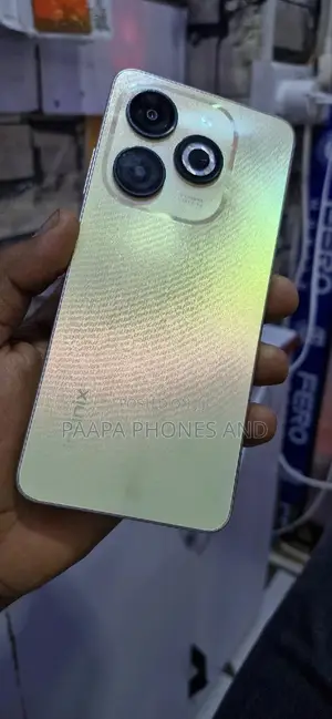 Infinix Smart 8 128 GB Yellow