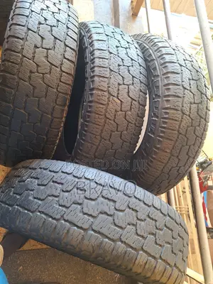 245/70r17 PIRELLI Good Condition.