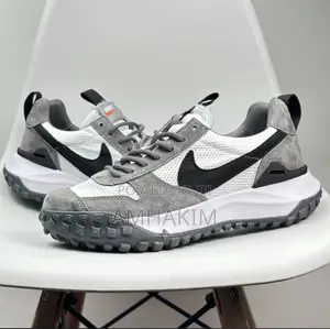 Classic Nike Runners in Stock