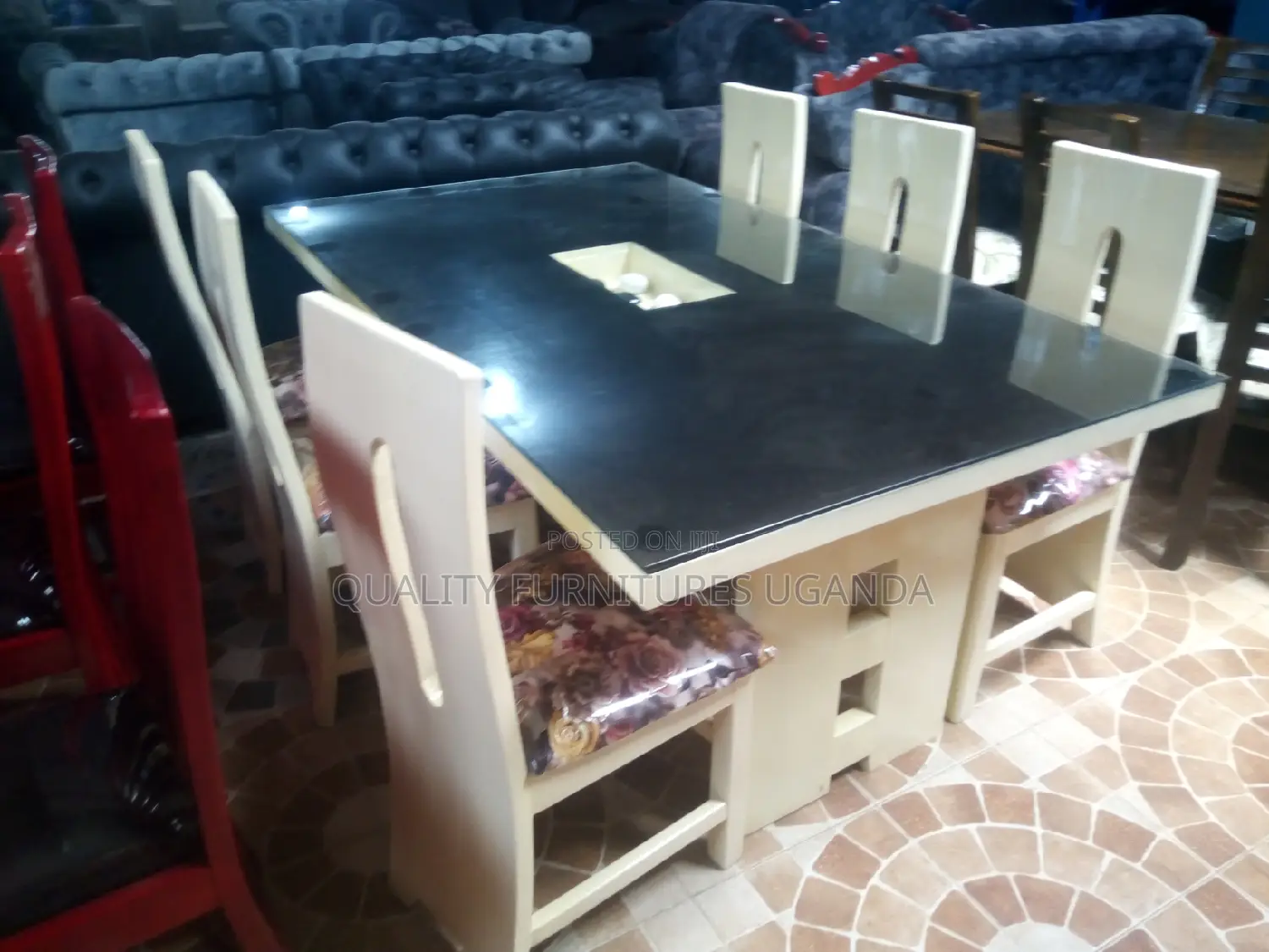 6 Seater Dinning Table on Order