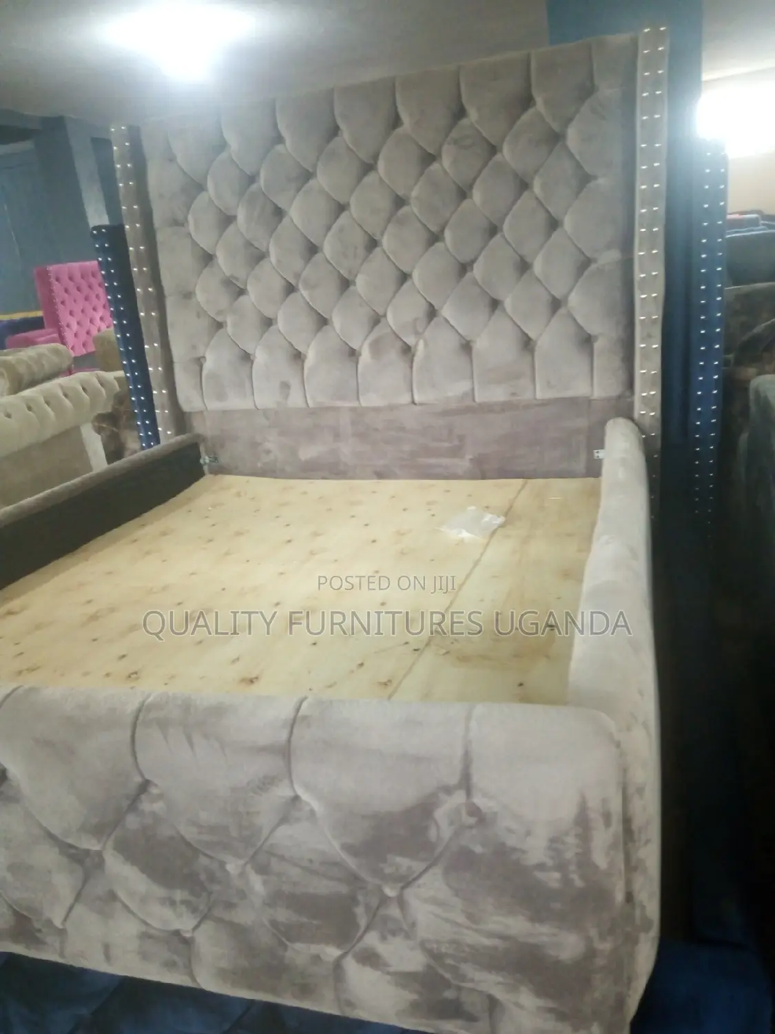 5x6 Tufted Bed on Order