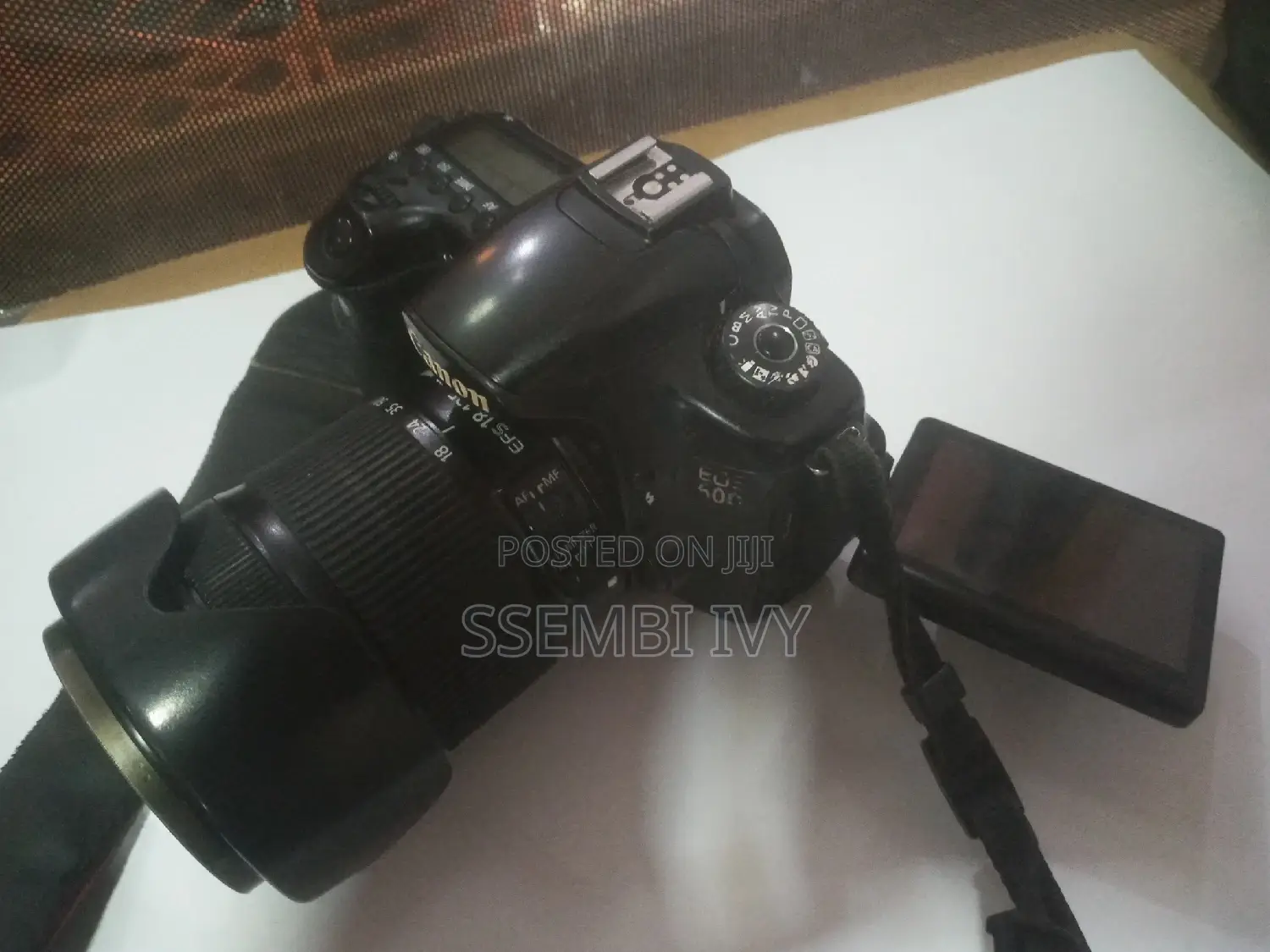 CANON EOS 60D Camera With 18-135mm Lens.