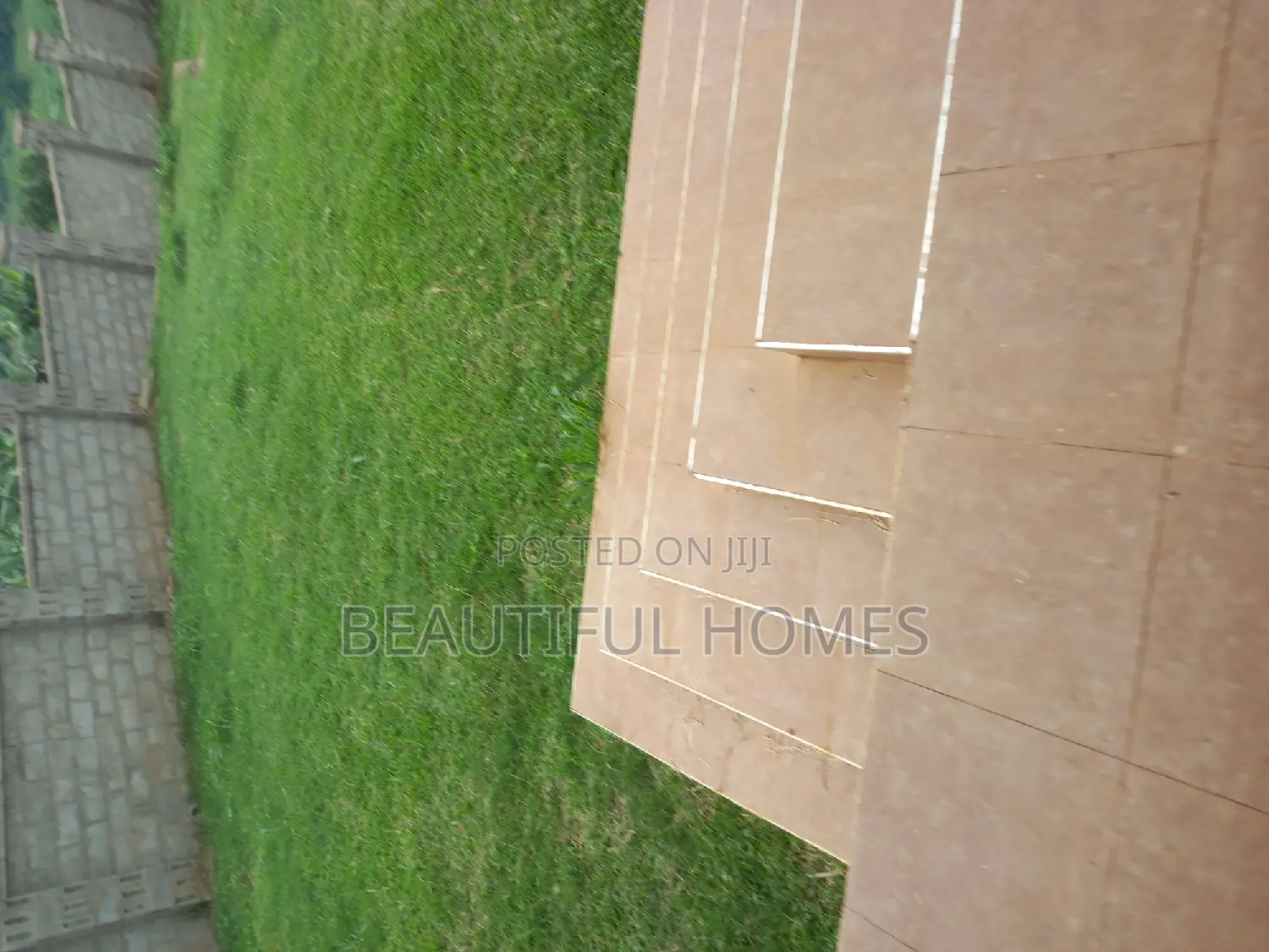 Furnished 4bdrm House in Kira for sale
