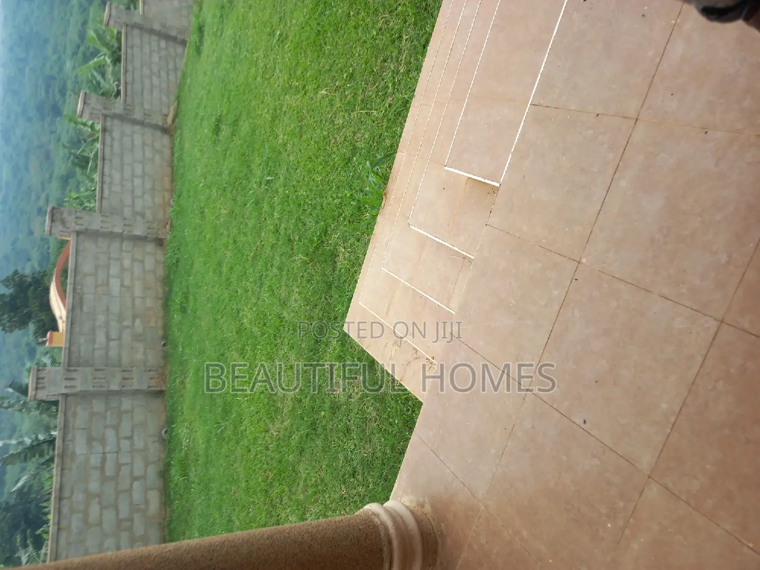 Furnished 4bdrm House in Kira for sale
