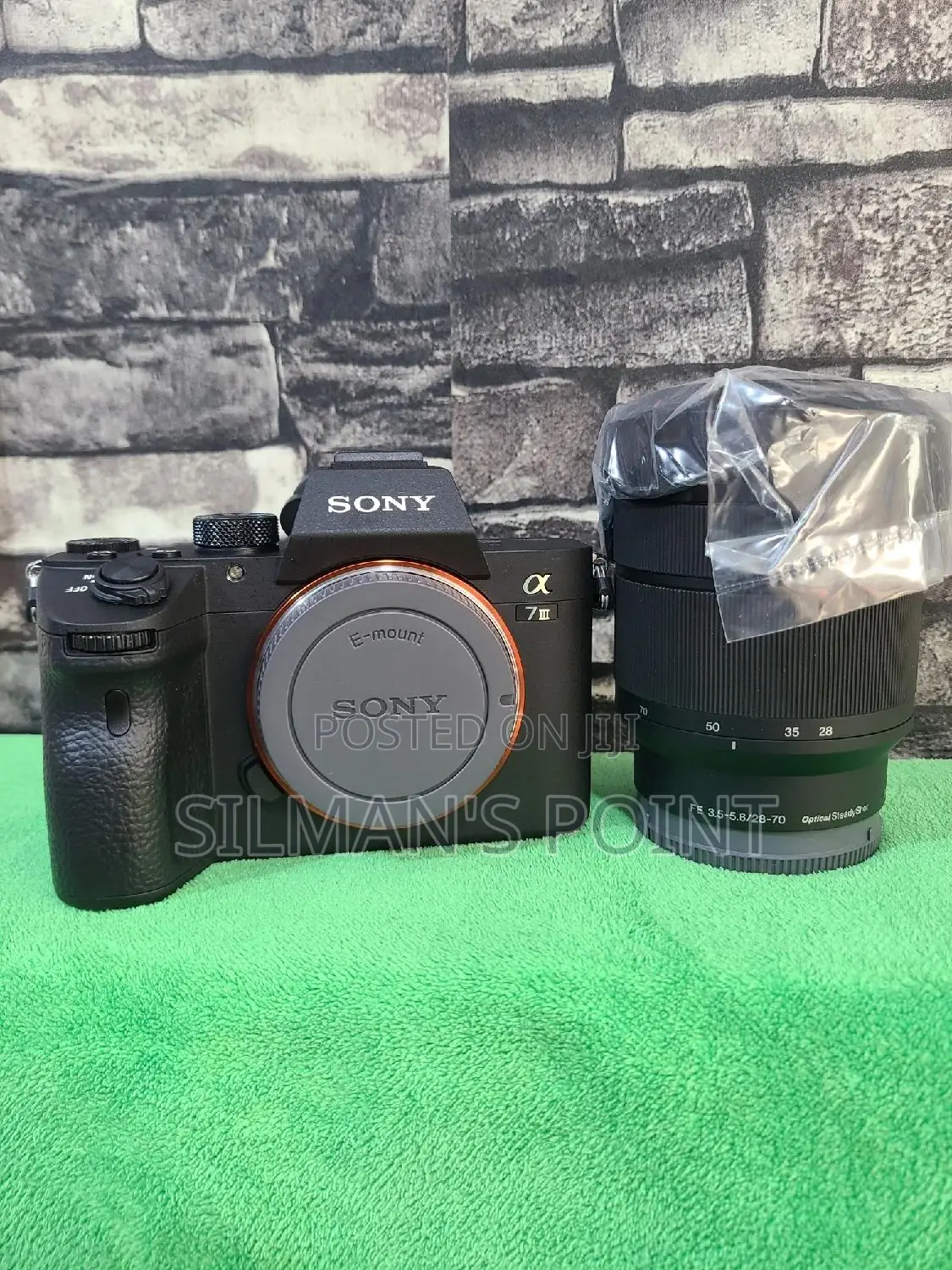 Sony Alpha 7 Iii Full Frame Mirrorless Camera Kit 28-70mm