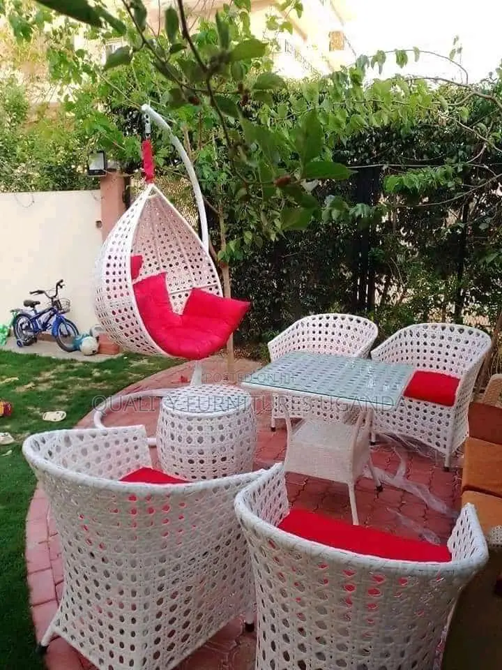 4 Seater Rattan Dinning Table on Order