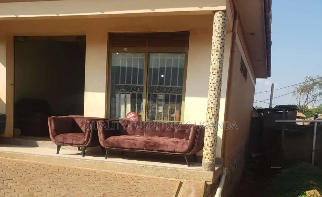 4 Seater Sofa Set