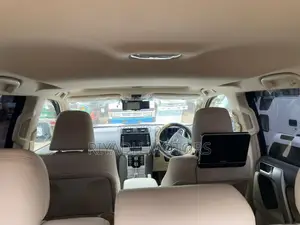 Toyota Land Cruiser Prado 2.8 2021 White