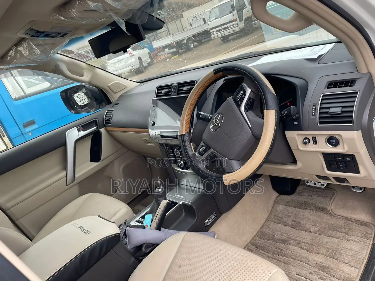 Toyota Land Cruiser Prado 2.8 2021 White