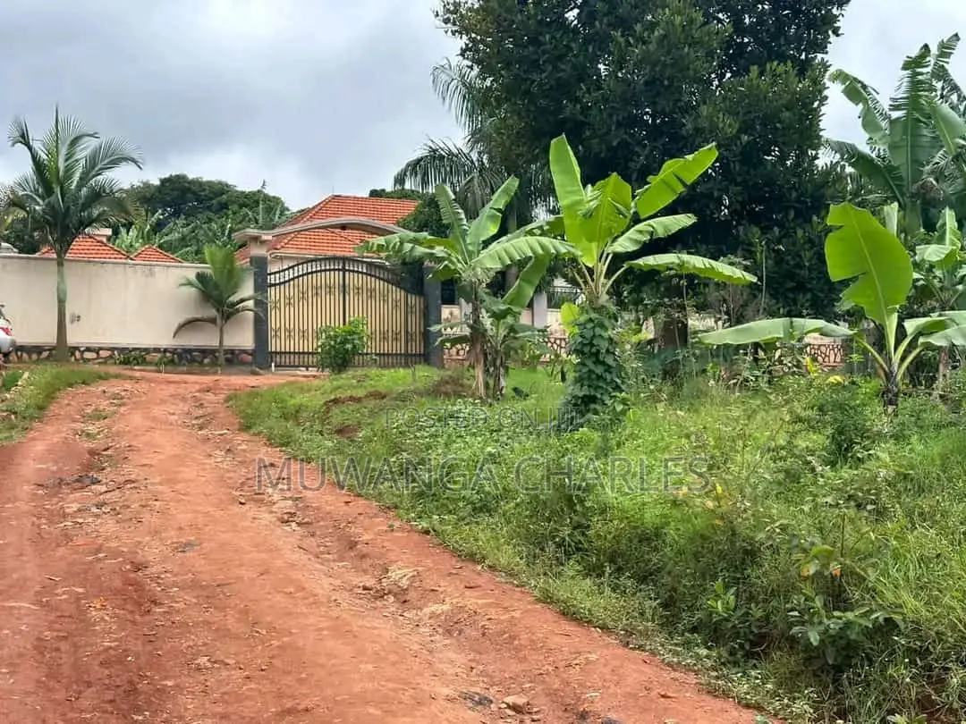 Plot Available for Sale in Kyanja