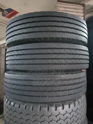 9.5R17.5 Good Condition.