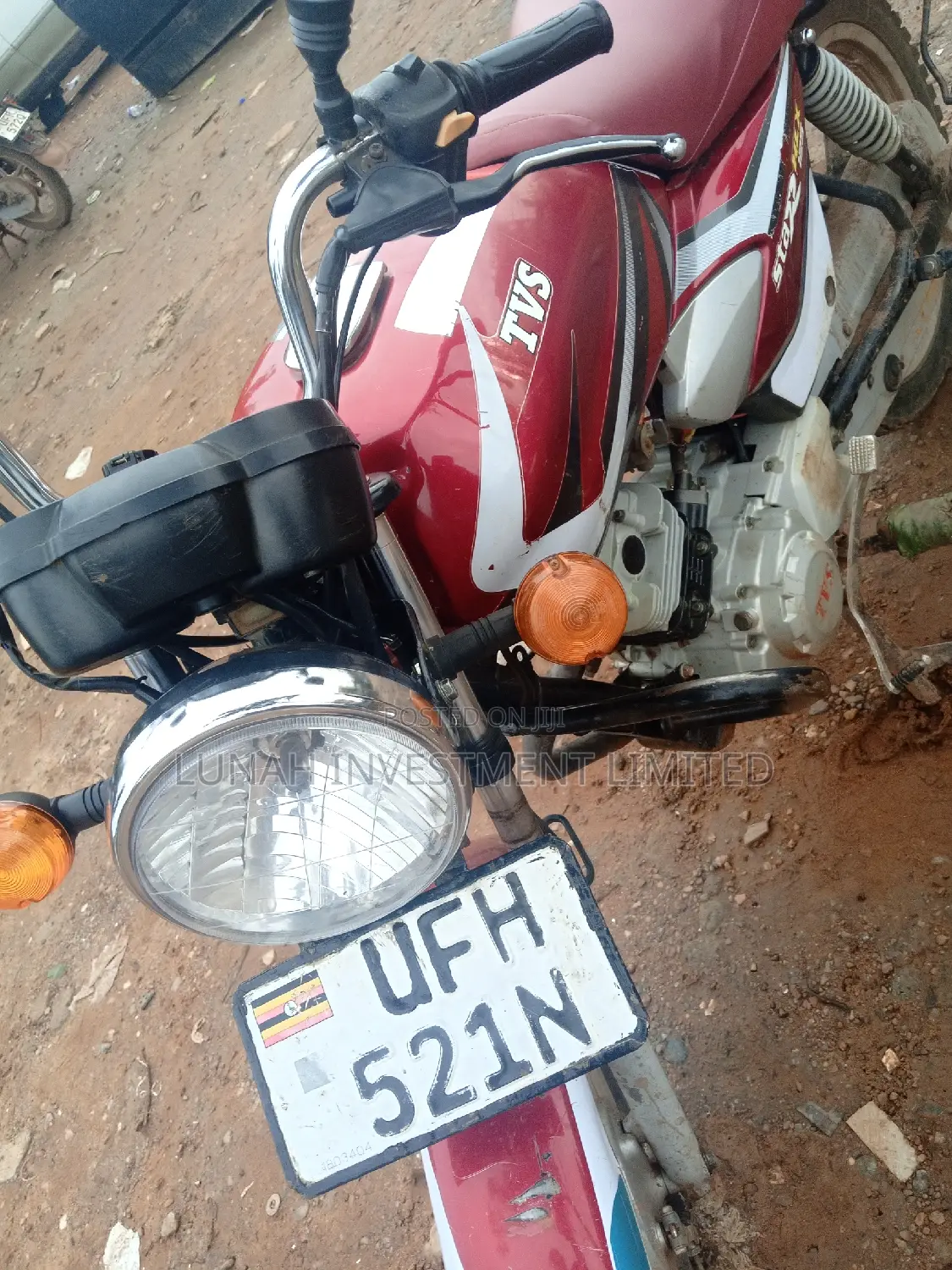 TVS HLX 125 2022 Red