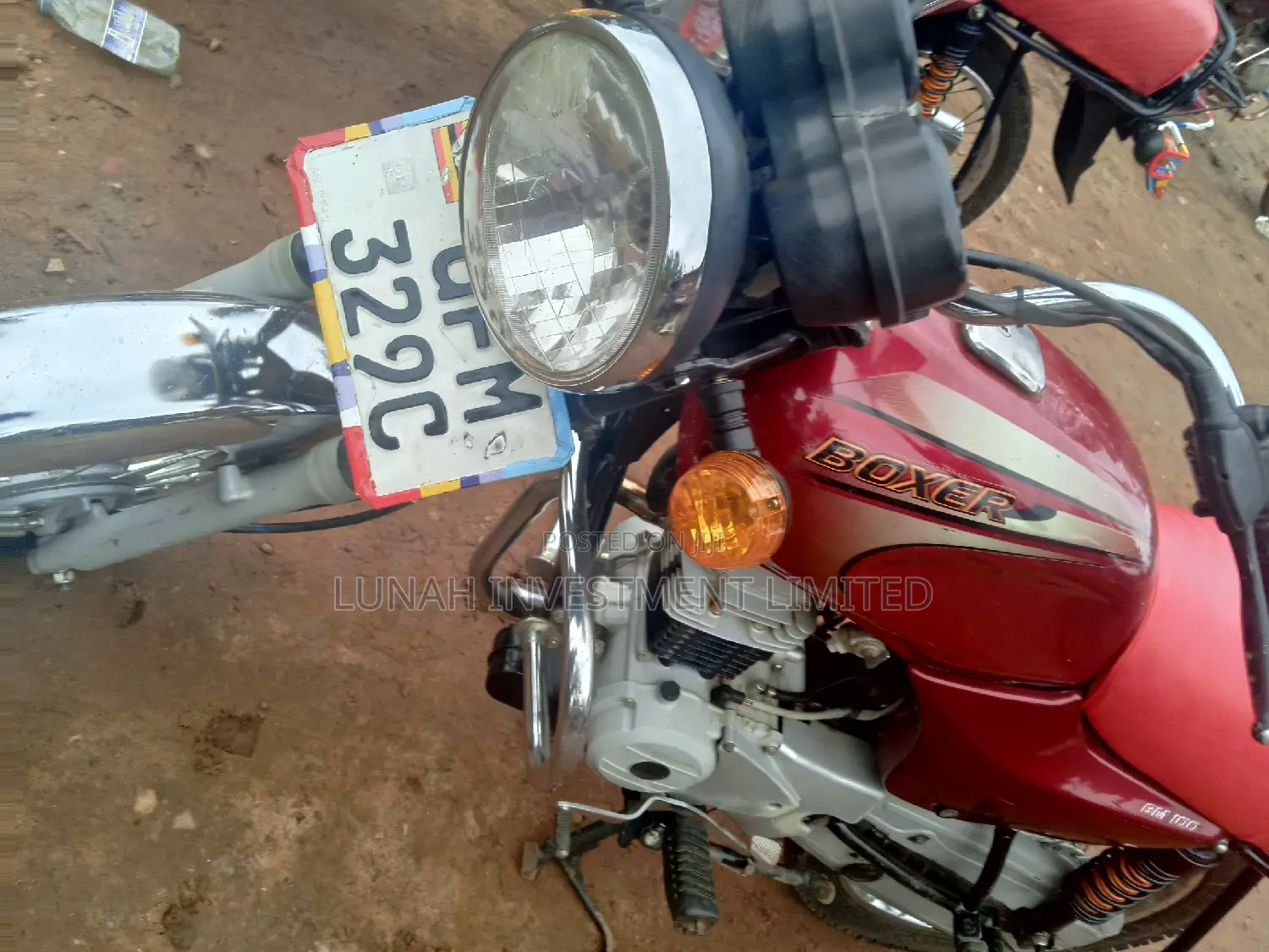 Bajaj Boxer 100 2022 Red