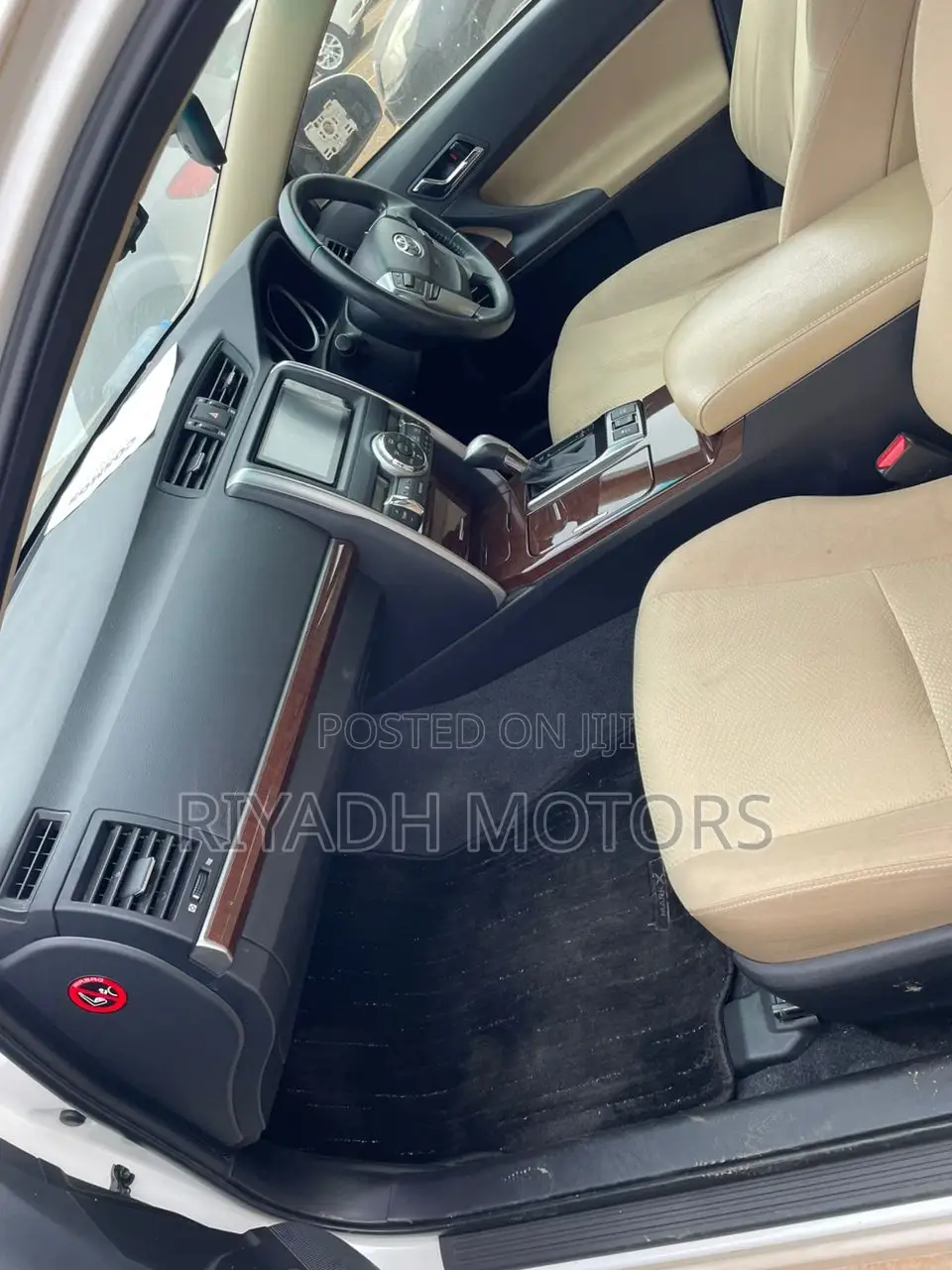 Toyota Mark X 2.5 RWD 2014 White