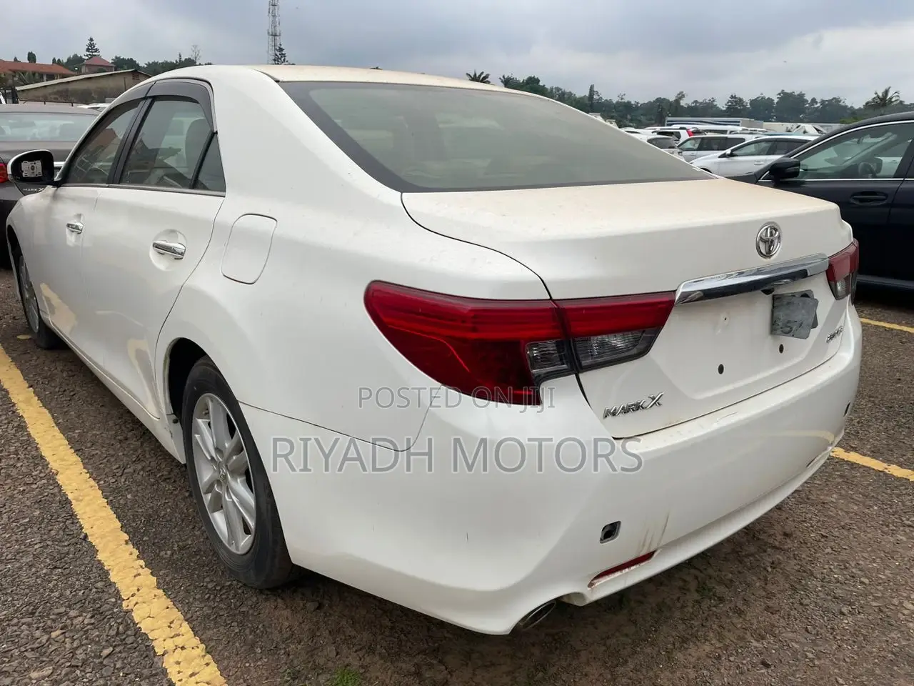 Toyota Mark X 2.5 RWD 2014 White