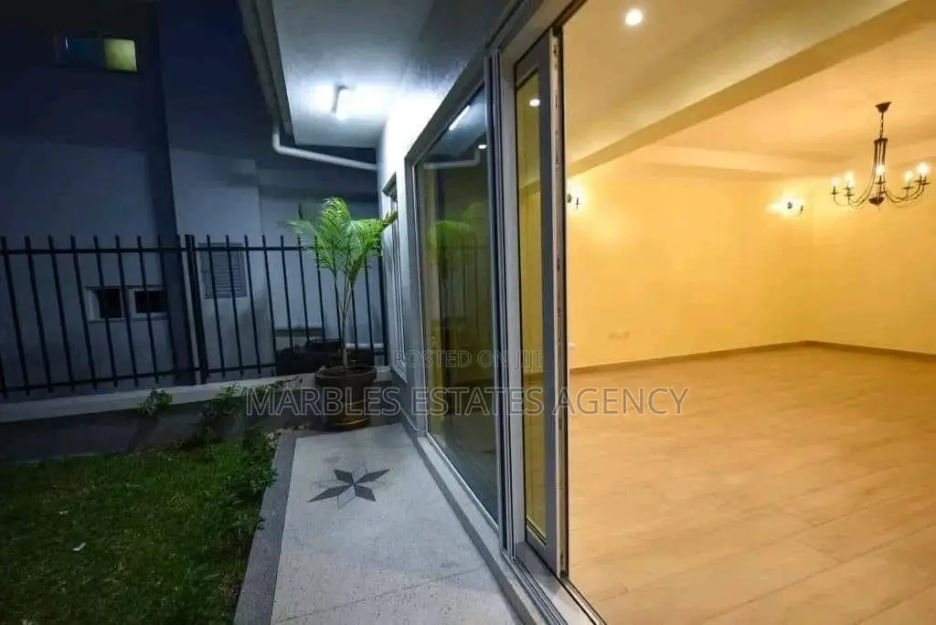 Furnished 4bdrm Maisonette in Bugolobi, Central Division for rent