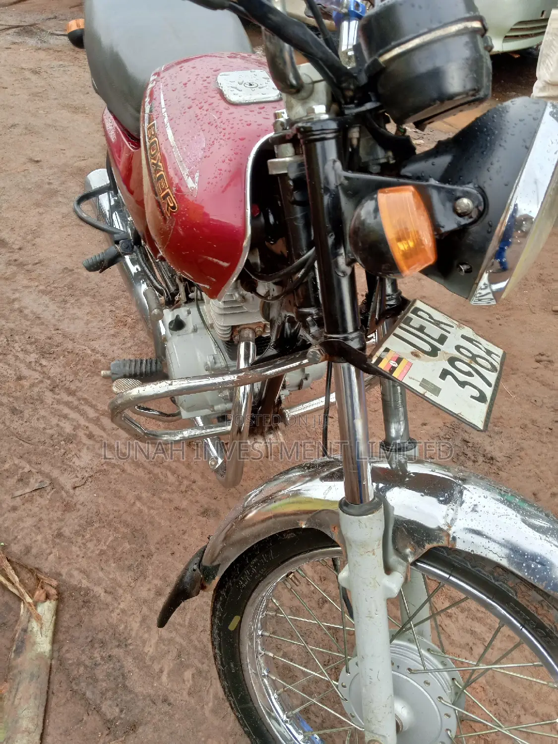 Bajaj Boxer 100 2023 Red