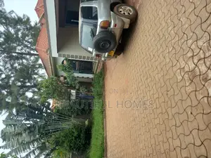 Furnished 4bdrm House in Kira for sale