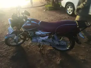 TVS HLX 125 2022 Red