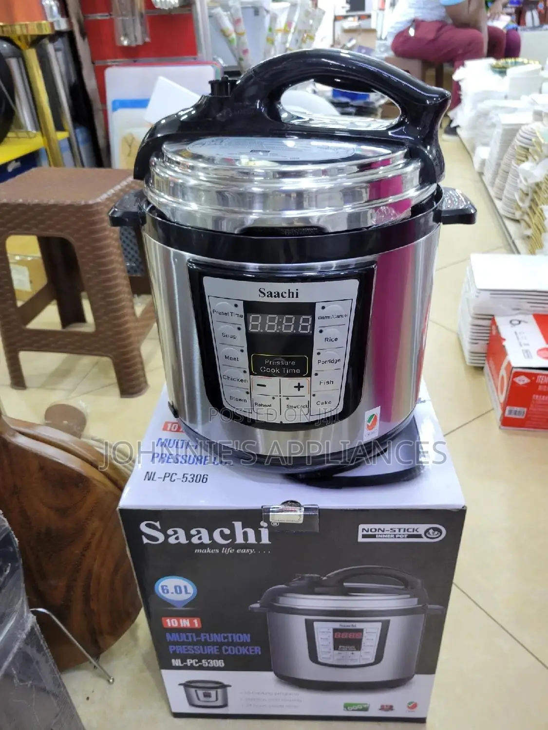 Multifunctional Saarch Pressure Cooker 10in1 6l