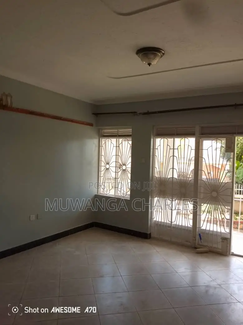 4bdrm Bungalow in Fs Properties, Kampala for rent