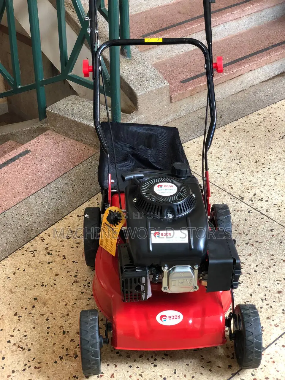 Lawn Mover Edon.