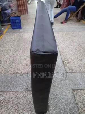 Mattress With Waterproof Leather Cover 3*6*6inches( Black)