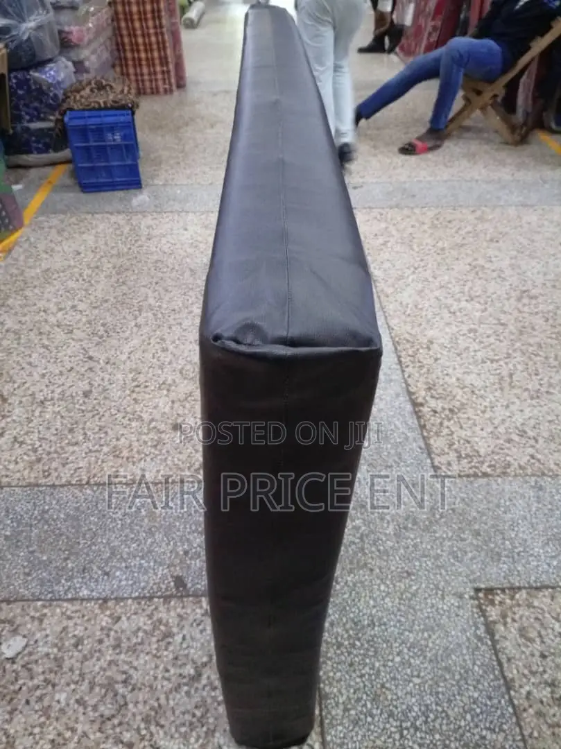 Mattress With Waterproof Leather Cover 3*6*6inches( Black)