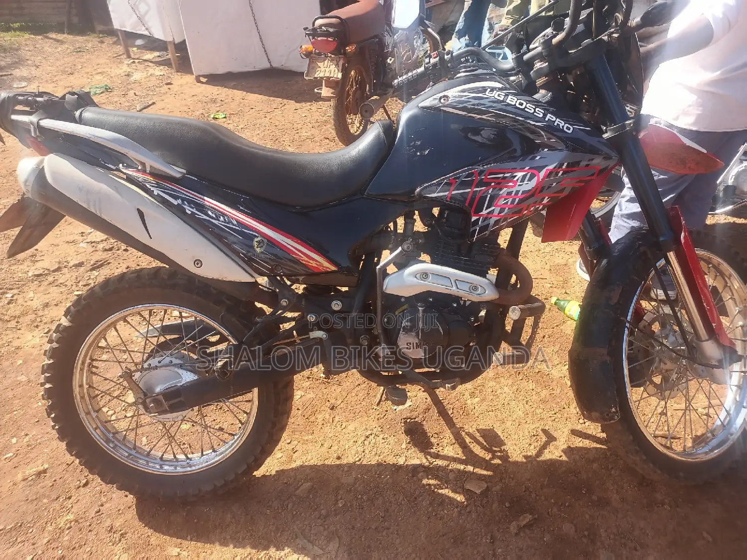 Bajaj Avenger 200 2022 Black