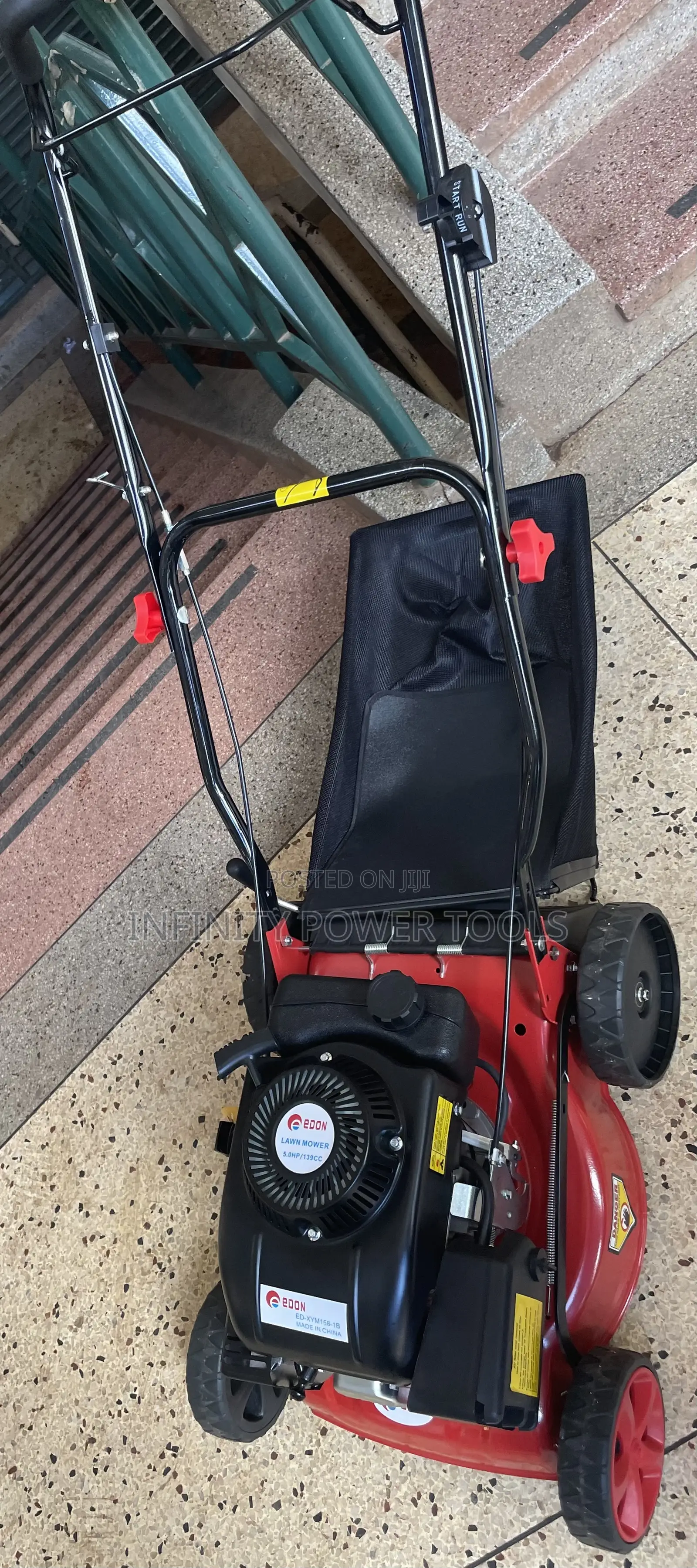 Gasoline Lawn Mower