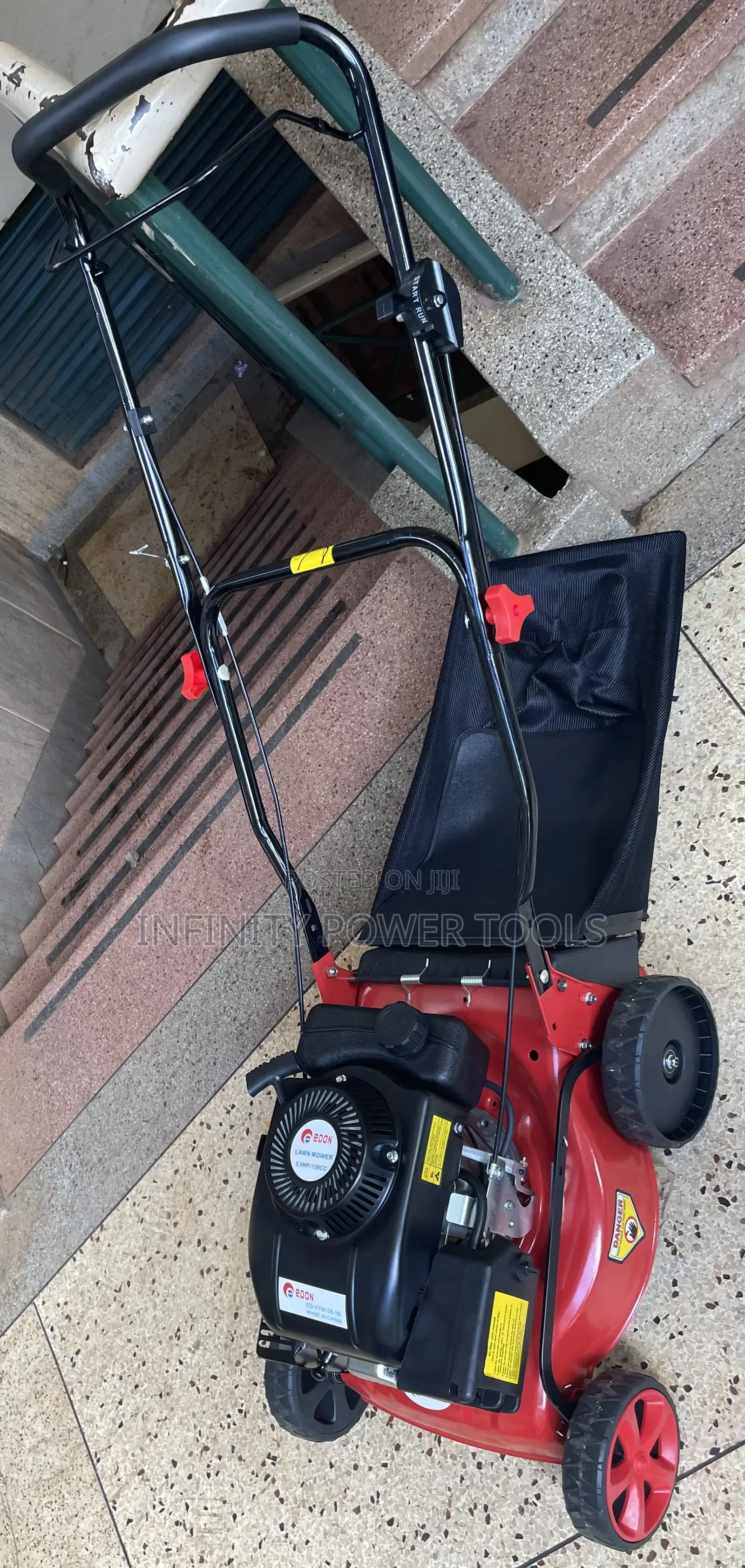 Gasoline Lawn Mower