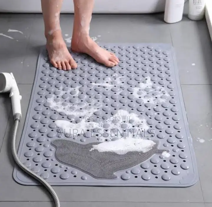 Fun Dolphin Foot Massage PVC Non Slip Bathroom Mat