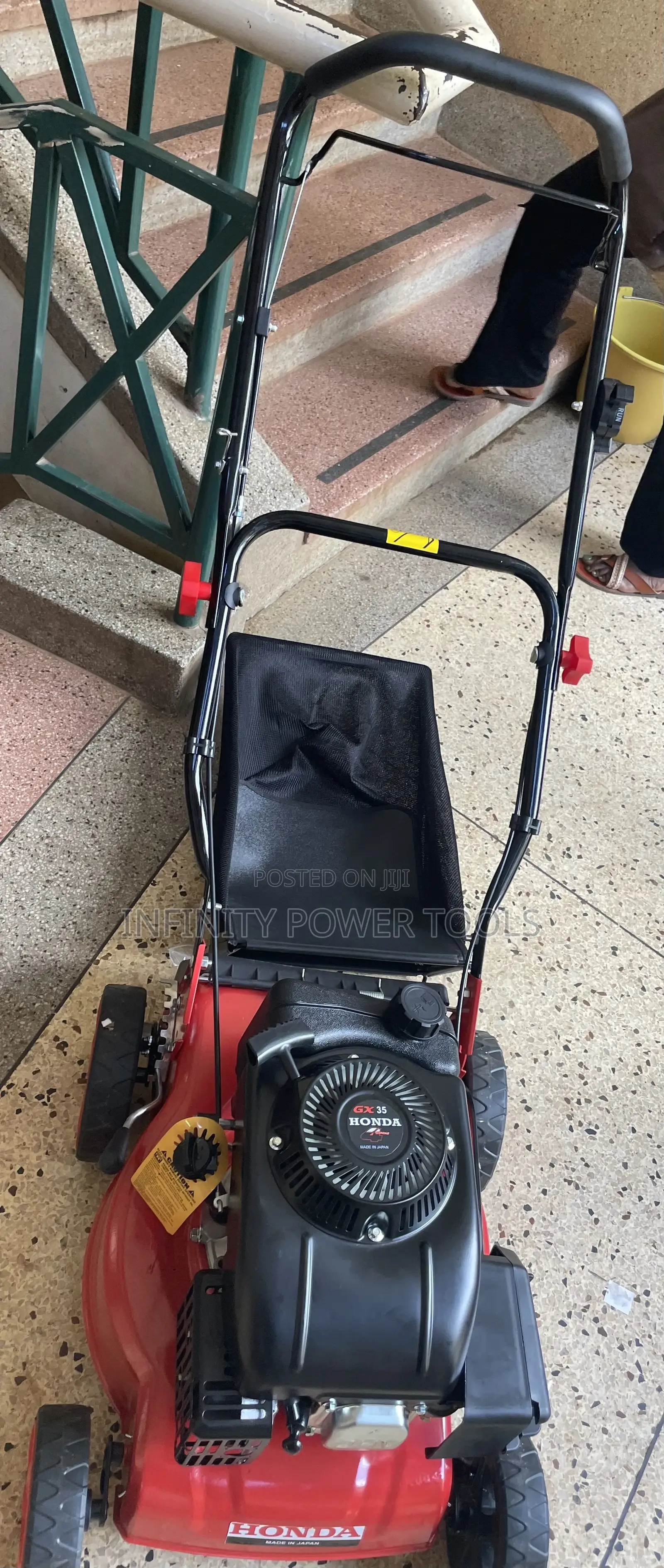Lawn Mower(Honda)