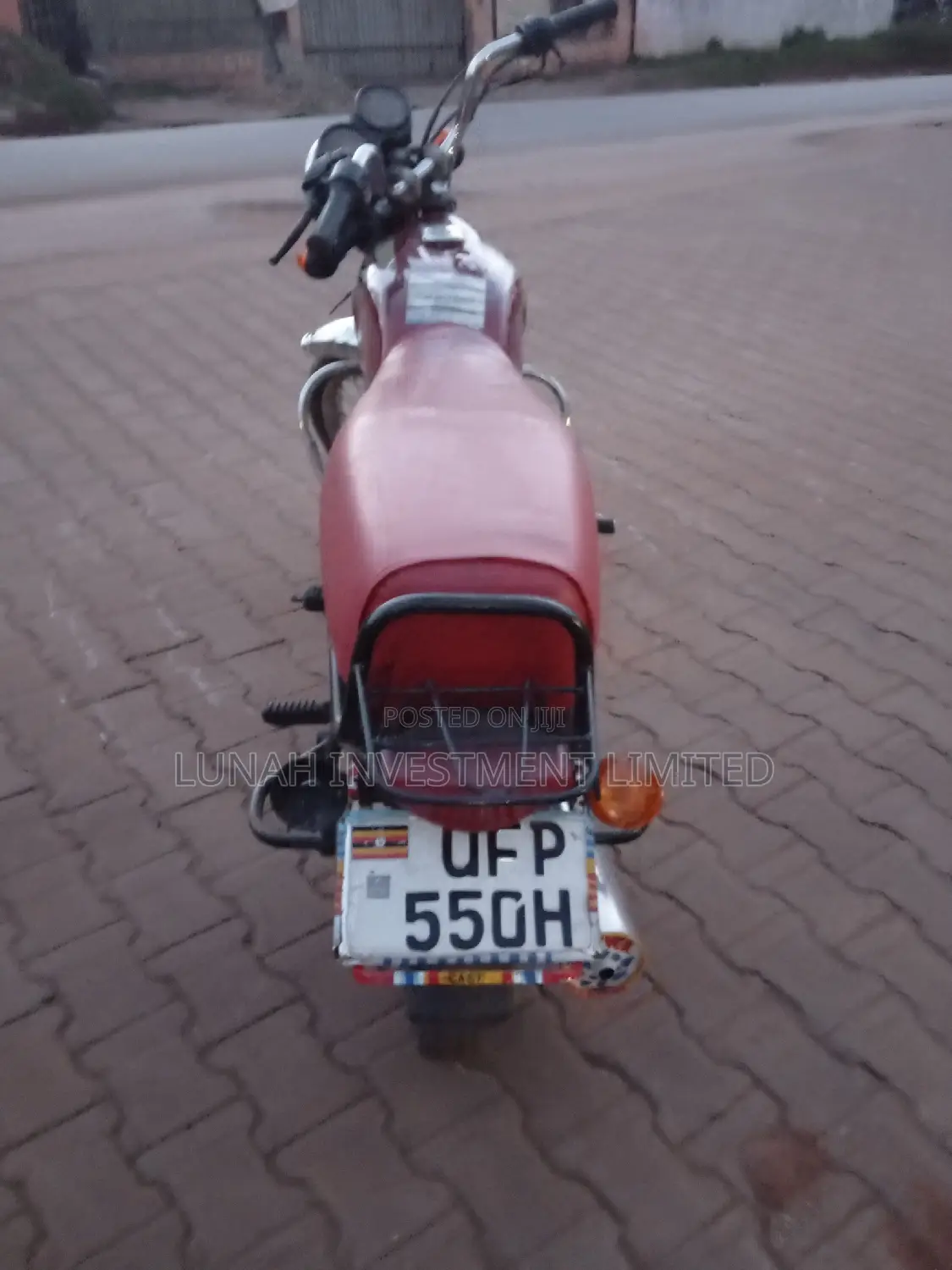 Bajaj Boxer 100 2023 Red