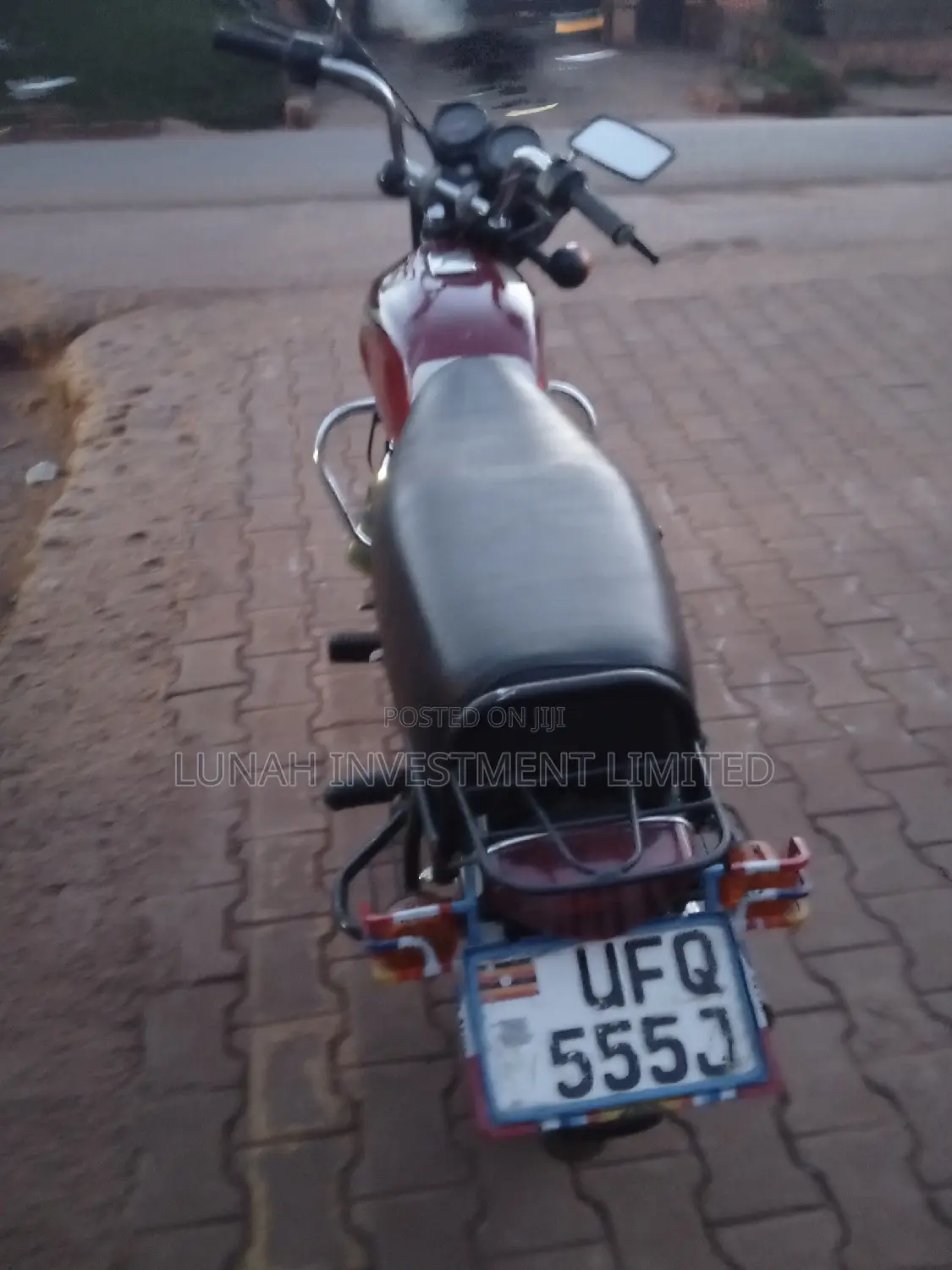 Bajaj Boxer 100 2023 Red