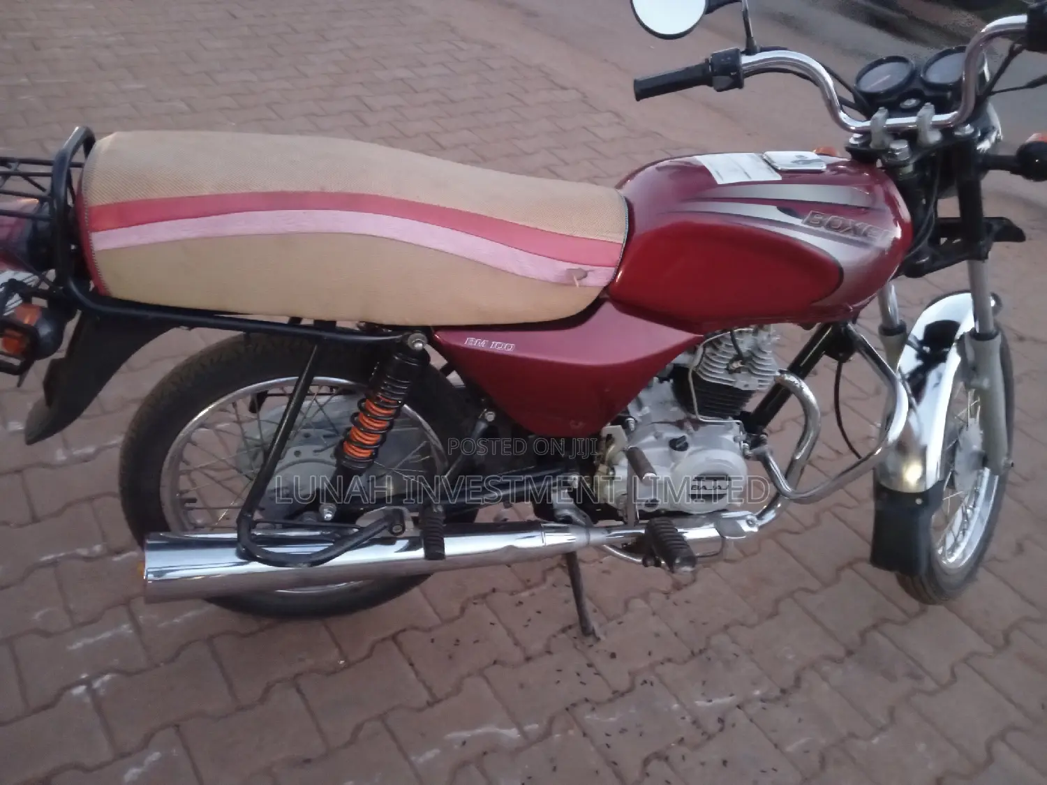 Bajaj Boxer 2023 Red