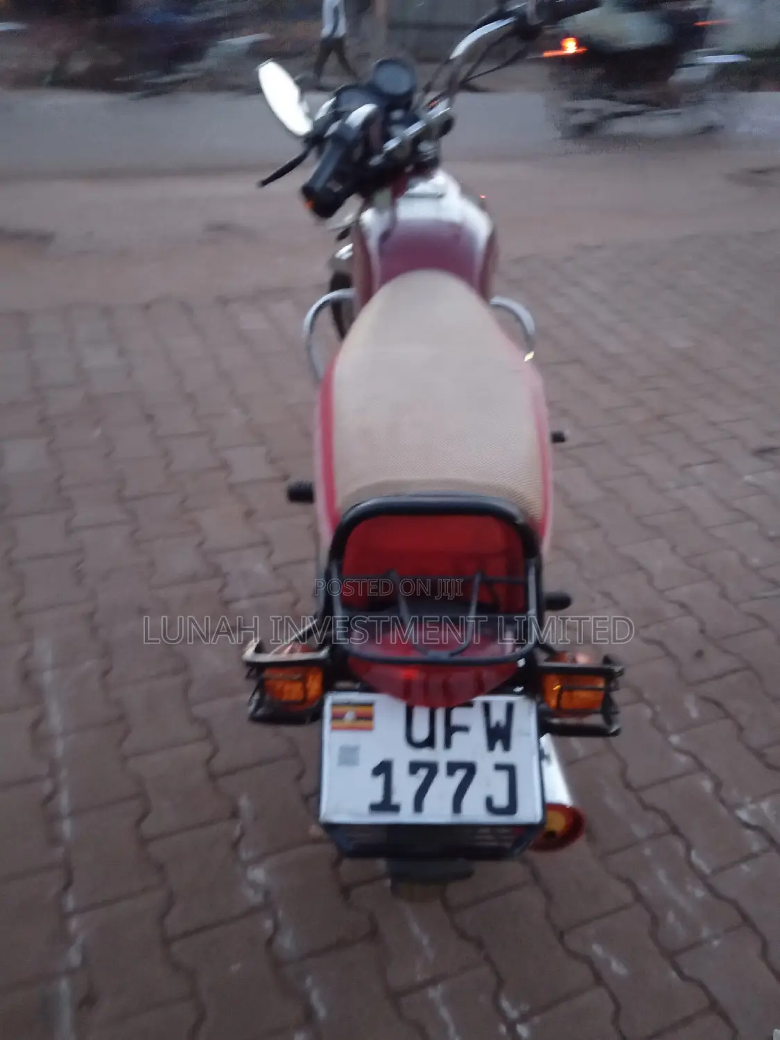 Bajaj Boxer 2023 Red