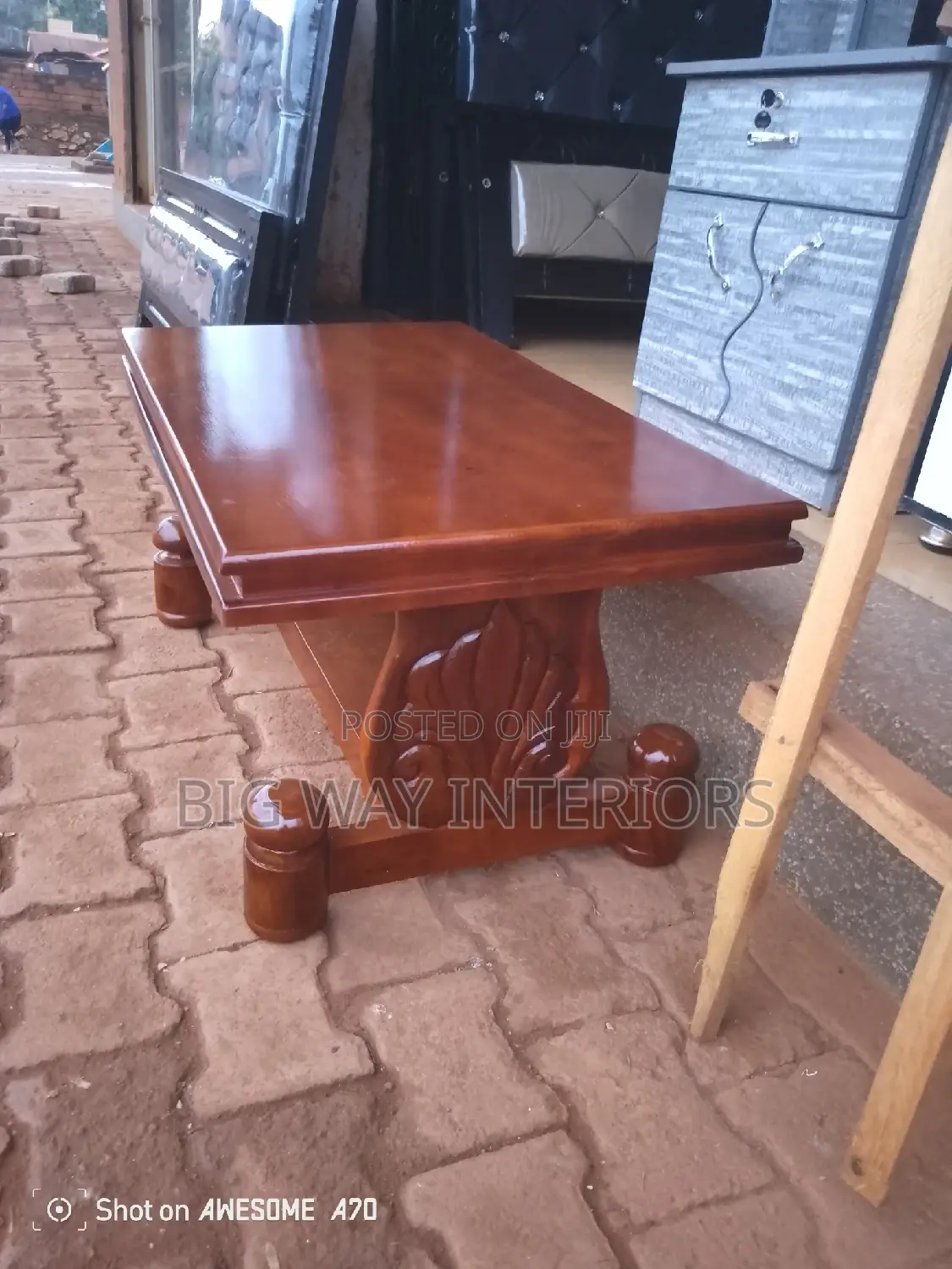 Affordable Center Table 1