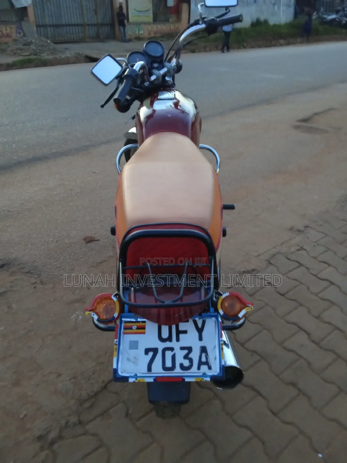 Bajaj Boxer BM100ES 2024 Red