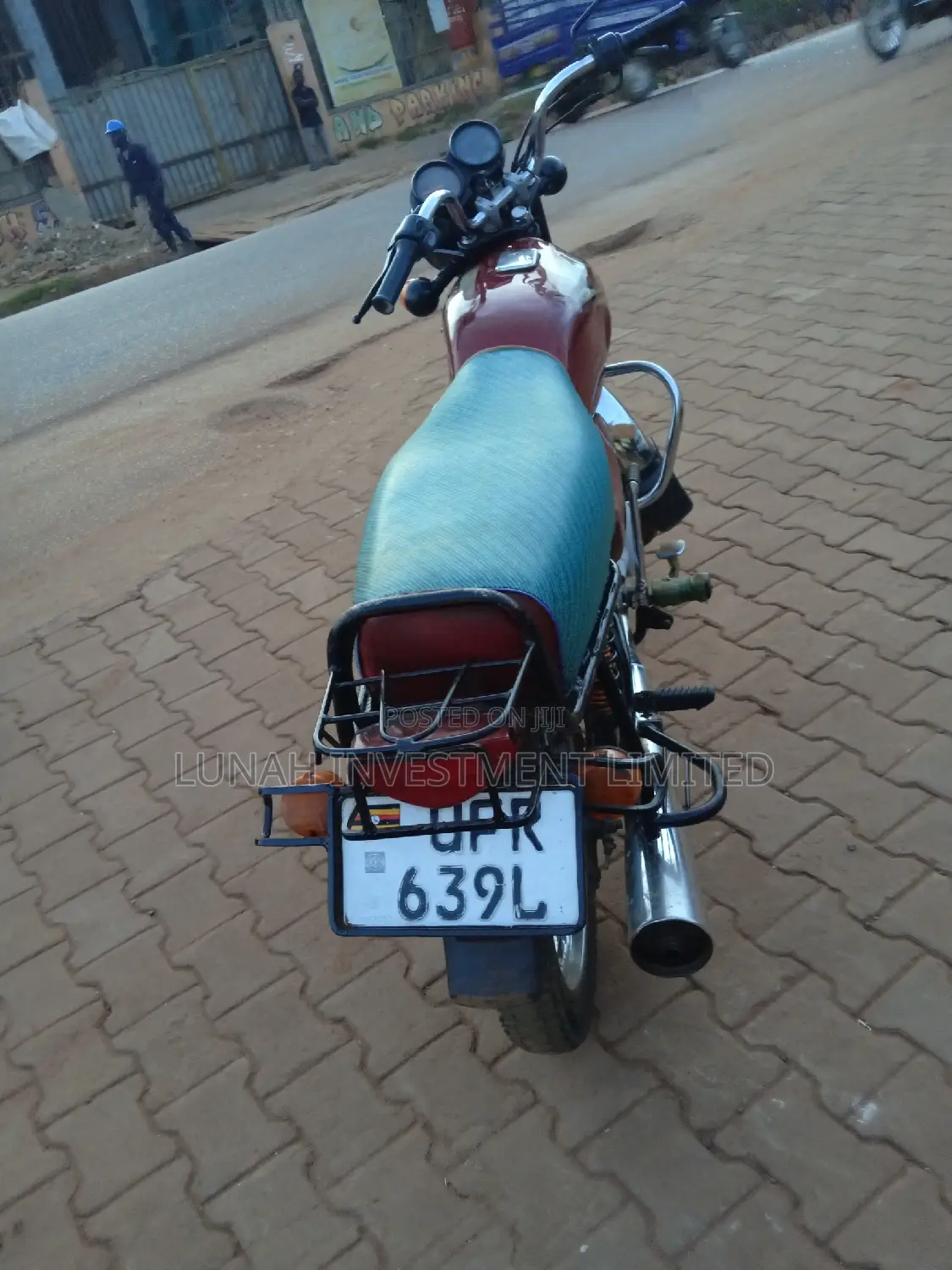Bajaj Boxer 2023 Red