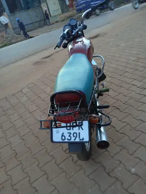 Bajaj Boxer 2023 Red