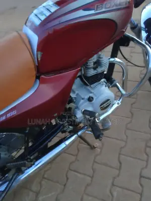 Bajaj Boxer 2023 Red