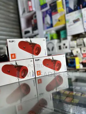 JBL Flip5 by Harman