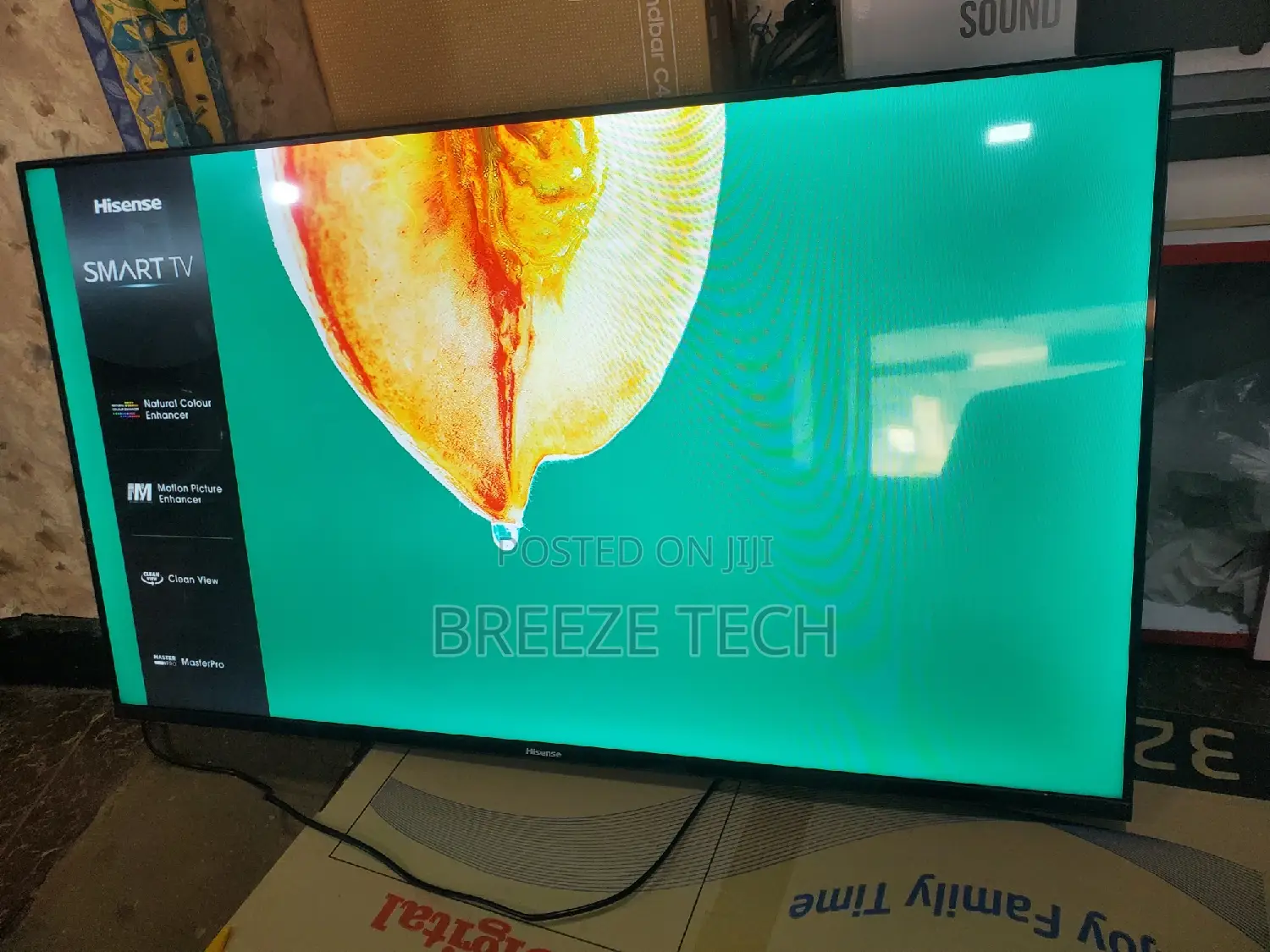 A4 Hisense Smart 43"INCH