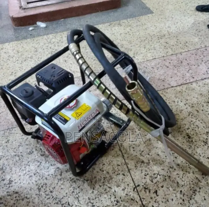 Honda Concrete Vibrator and Poker