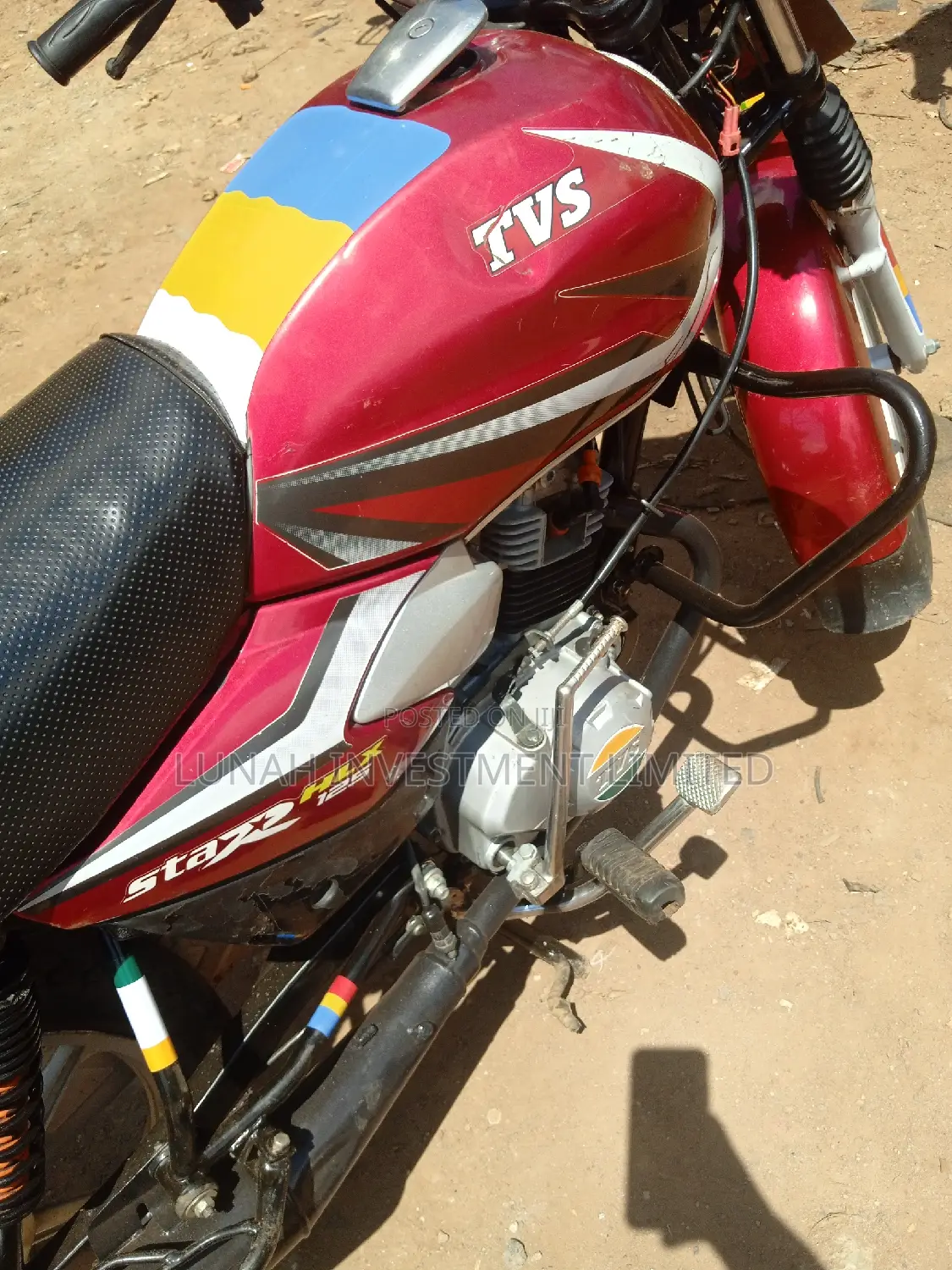 TVS HLX 125 2023 Red