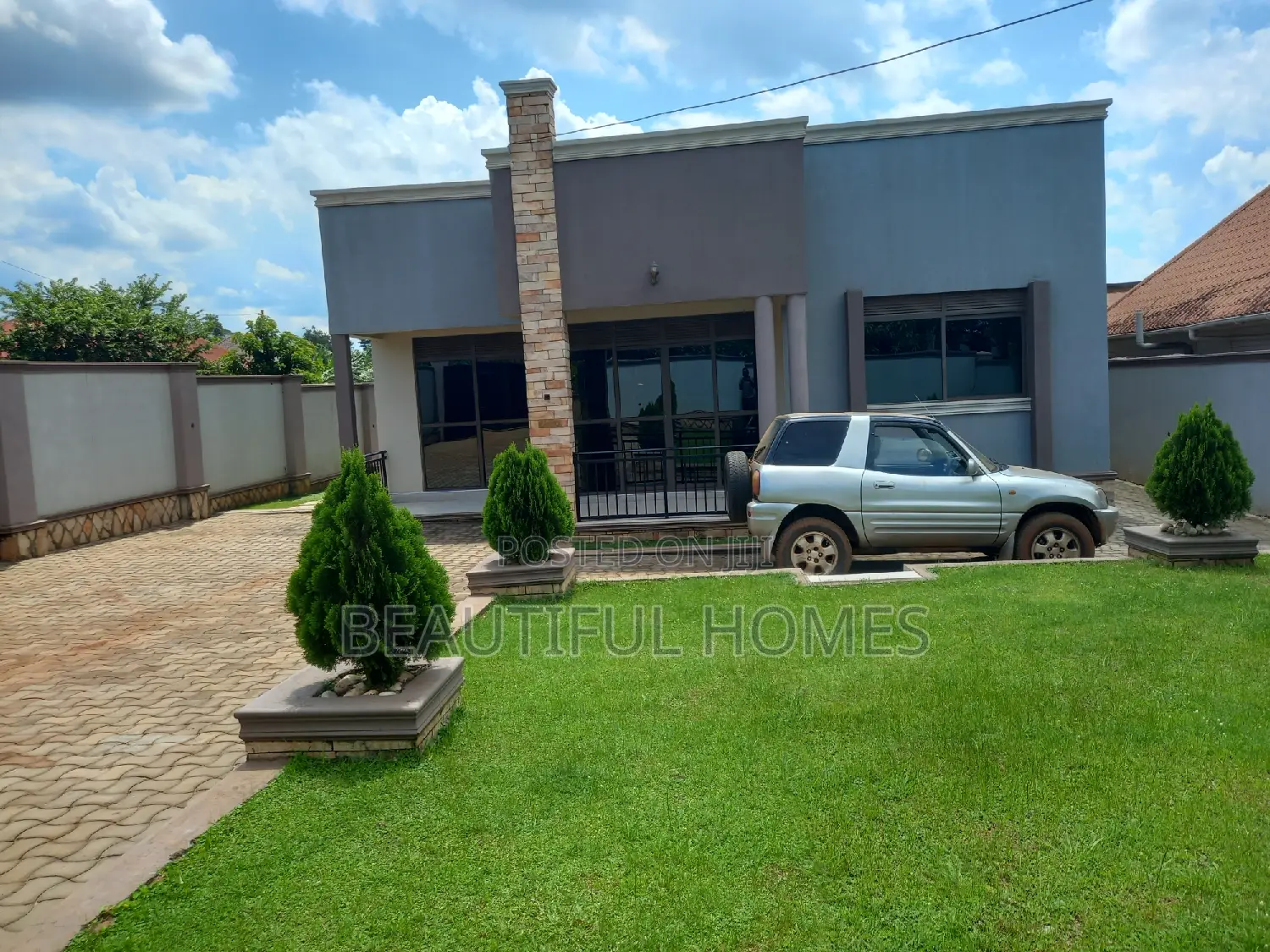 Furnished 4bdrm Bungalow in Kira, Central Division for sale