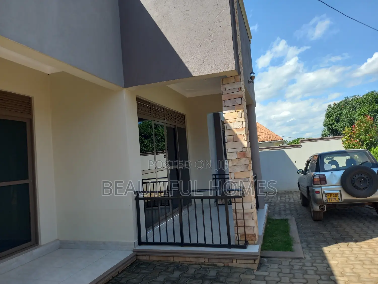 Furnished 4bdrm House in Kira for sale