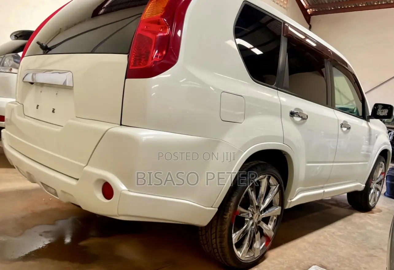 Nissan X-Trail 2.0 Petrol XE 2009 White